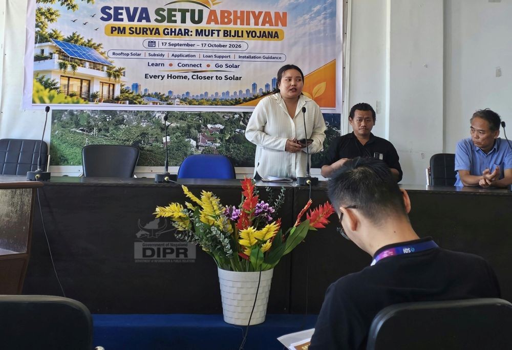 Empanelled rooftop solar vendor Shilunaro Jamir of M/S Shan Enterprises speaking during an awareness programme on the Seva Setu Abhiyan under the PM Surya Ghar: Muft Bijli Yojana at DPDB Hall, Longleng, on October 14. (DIPR Photo)